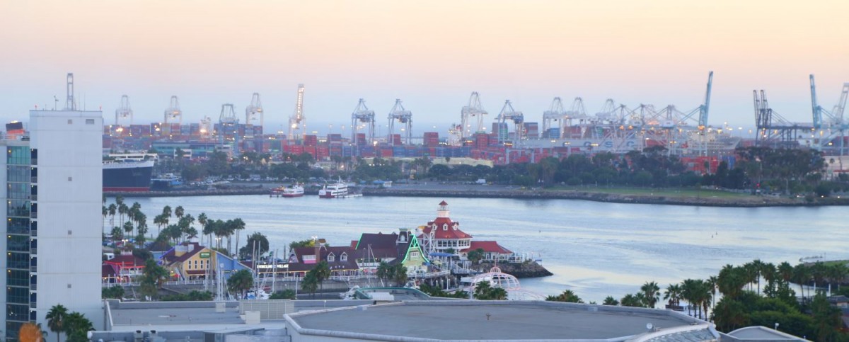 View of the harbor from Skyroom