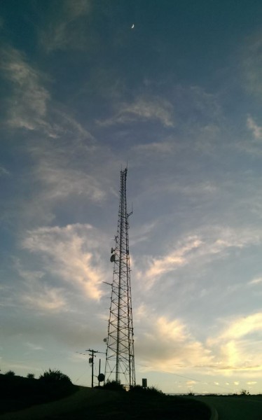 Antenna tower