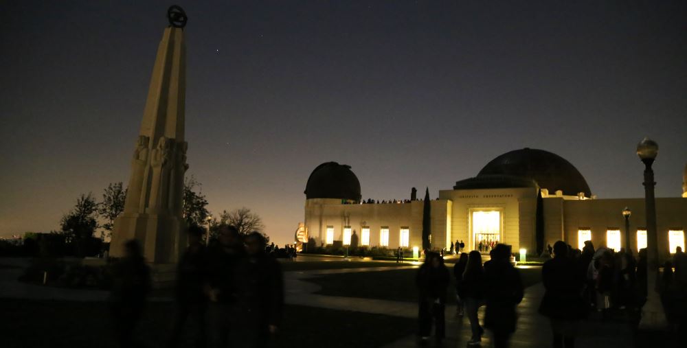 Griffith Park Observatory lawn